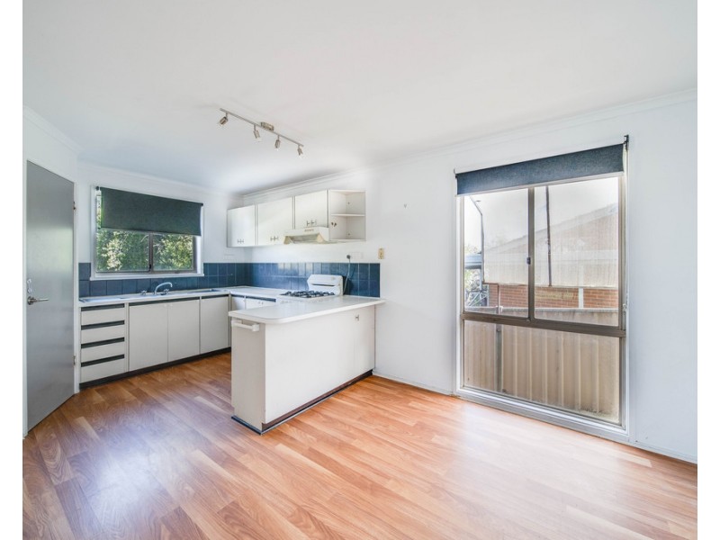 18 Magellan Crescent, Kangaroo Flat VIC 3555