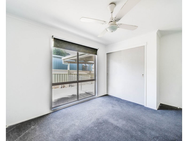 18 Magellan Crescent, Kangaroo Flat VIC 3555