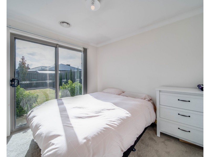 17 Waverley Road, Epsom VIC 3551