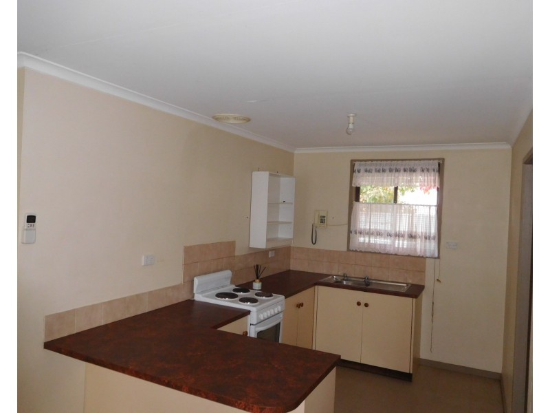 2/22 Springhill Drive, Spring Gully VIC 3550