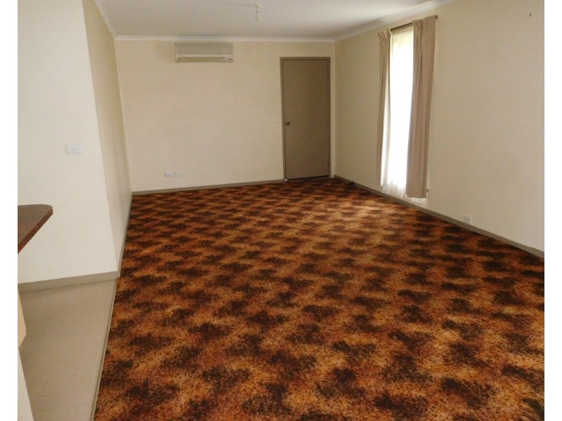 2/22 Springhill Drive, Spring Gully VIC 3550