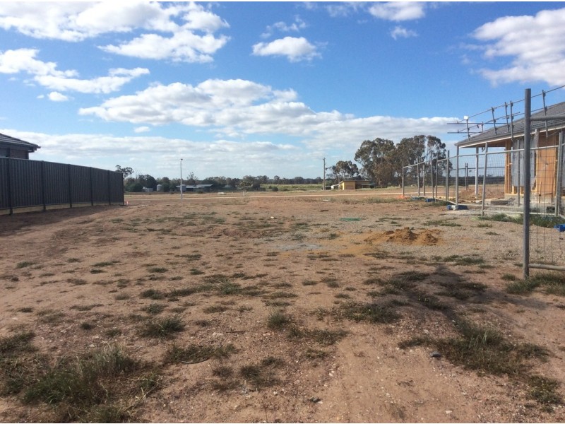 13 Counsel Road, Huntly VIC 3551