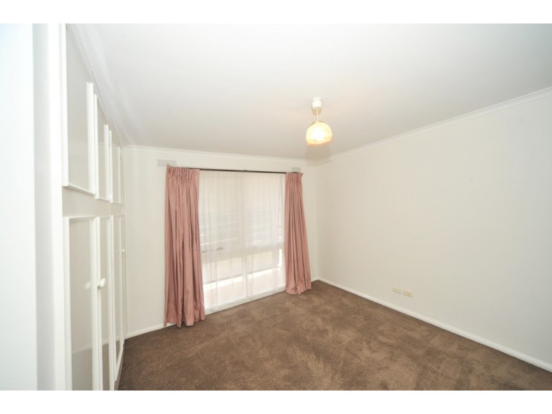 2 Hakea Street, Kennington VIC 3550