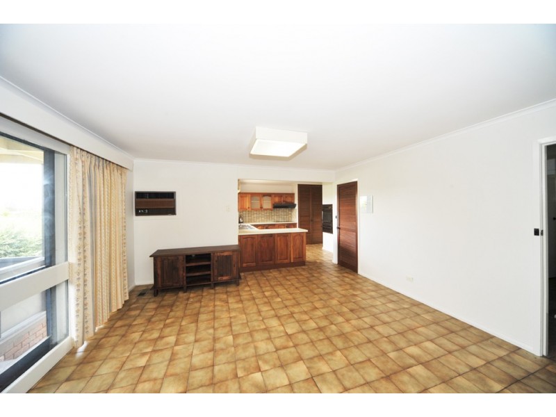 2 Hakea Street, Kennington VIC 3550
