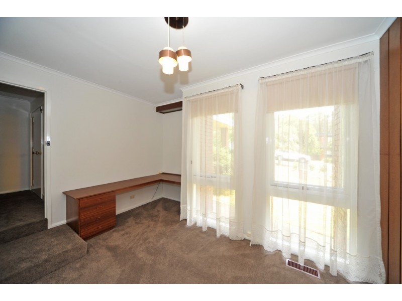 2 Hakea Street, Kennington VIC 3550