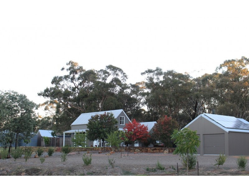 40 Pentlands Road, Mandurang VIC 3551