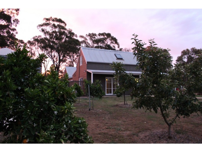 40 Pentlands Road, Mandurang VIC 3551