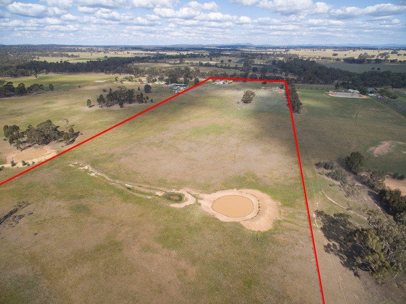 729 Toolleen Axedale Rd, Axedale VIC 3551