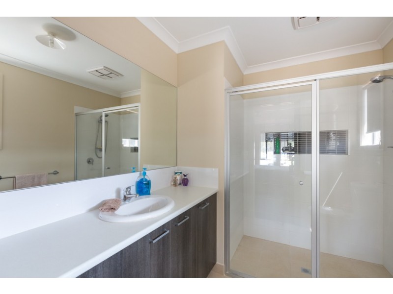 26 Caulfield Drive, Ascot VIC 3551