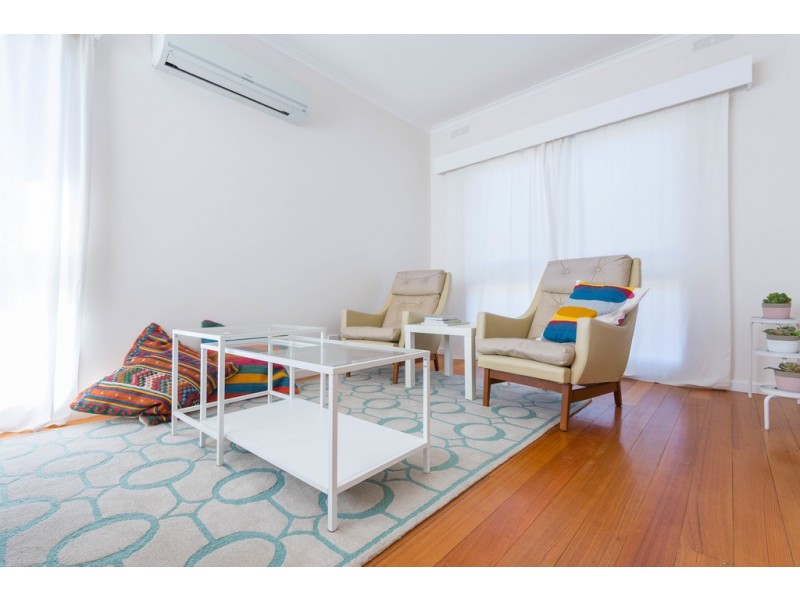 30 Friswell Avenue, Flora Hill VIC 3550