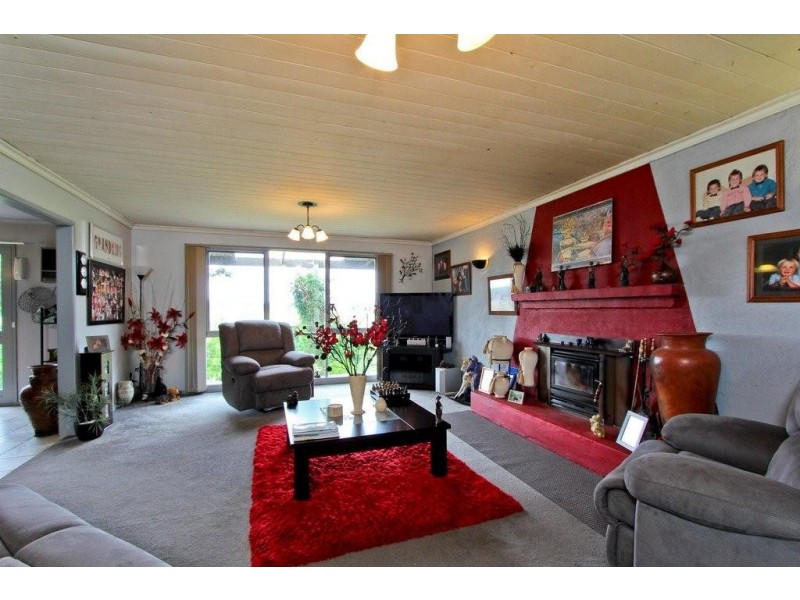 86 Holdens Road, Campbells Creek VIC 3451