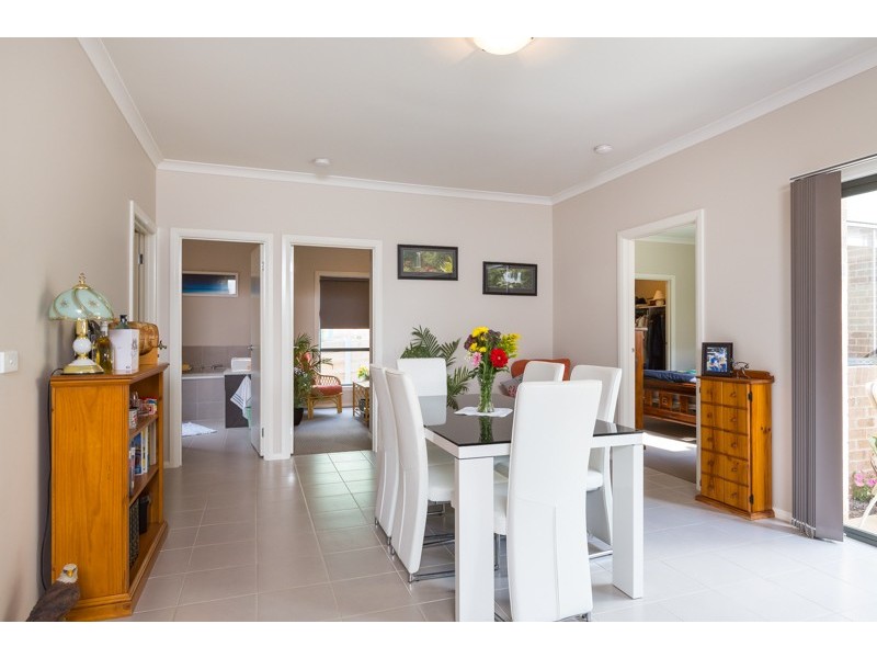 1/16 Everlasting Rise, Kangaroo Flat VIC 3555