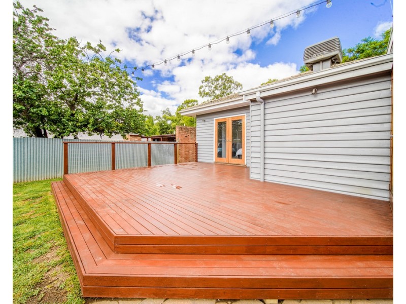 19 Weeroona Avenue, North Bendigo VIC 3550