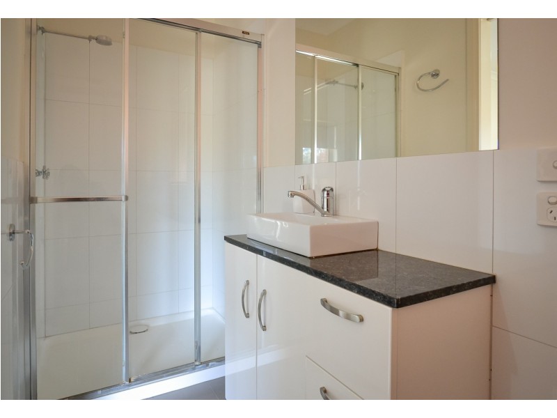 1/1A Hasker Street, Golden Square VIC 3555