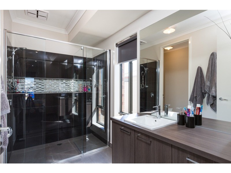 26 Garden Drive, Epsom VIC 3551