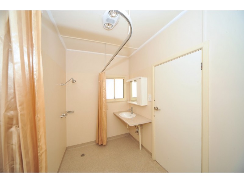 12 Holland Court, Kennington VIC 3550