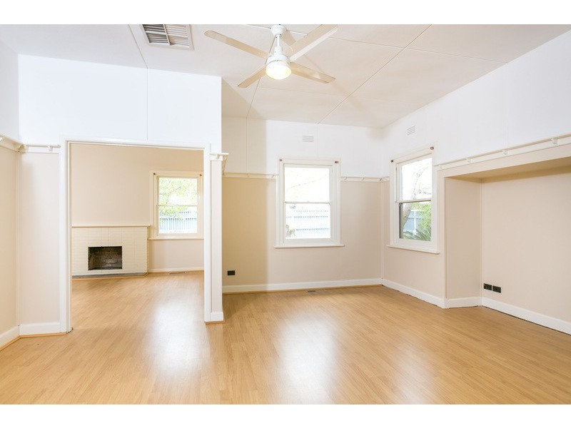 26 Somerville Street, Flora Hill VIC 3550