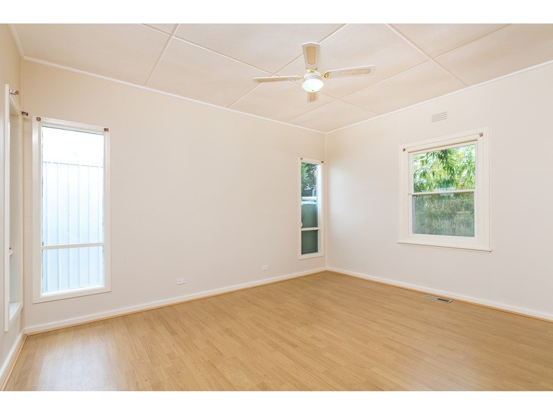 26 Somerville Street, Flora Hill VIC 3550