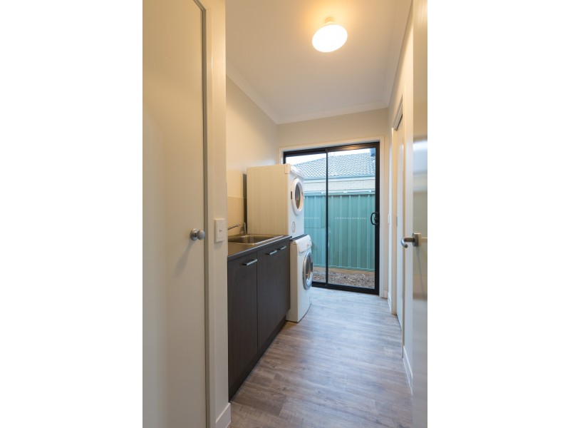 2 Aurora Place, Epsom VIC 3551