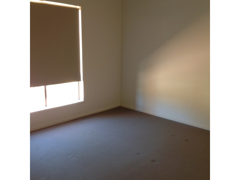 7 Cobb Court, Kangaroo Flat VIC 3555