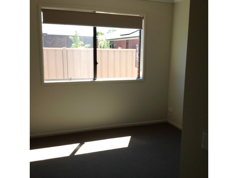 7 Cobb Court, Kangaroo Flat VIC 3555