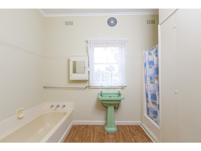 9 Hollow Street, Golden Square VIC 3555