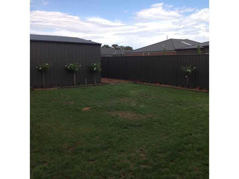 12 Carlin Way, Marong VIC 3515