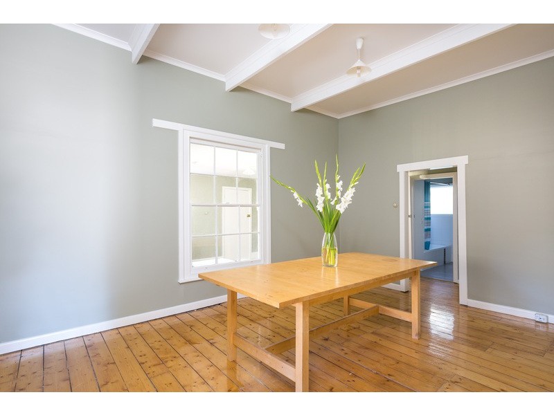 38 Peel Street, Quarry Hill VIC 3550