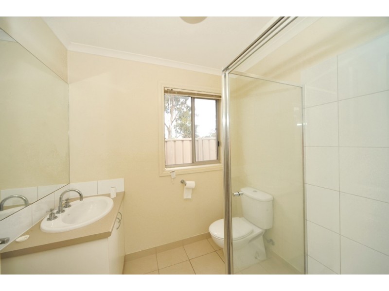 28 Aliza Avenue, California Gully VIC 3556