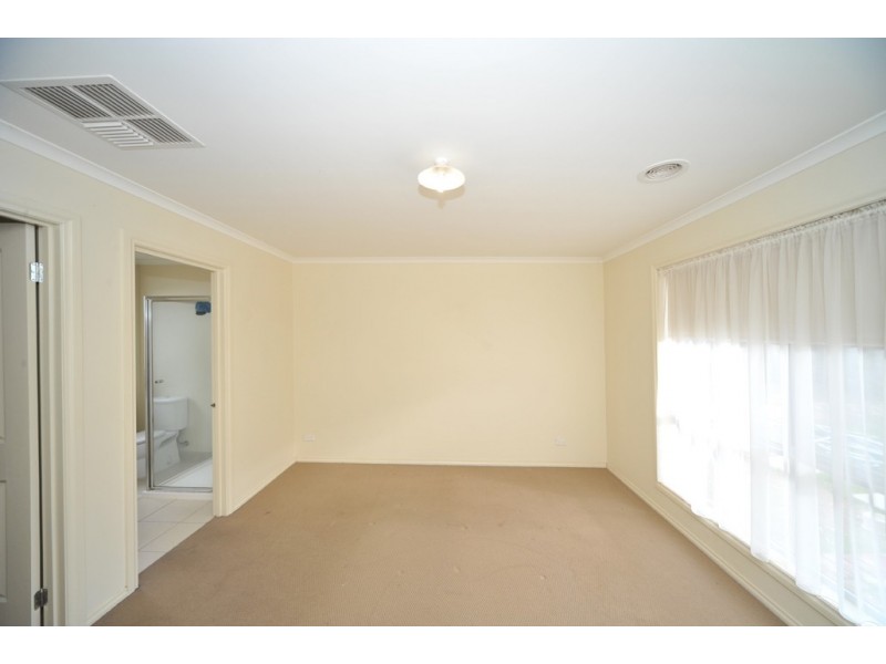 28 Aliza Avenue, California Gully VIC 3556