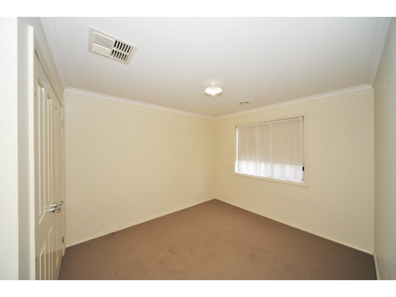 28 Aliza Avenue, California Gully VIC 3556