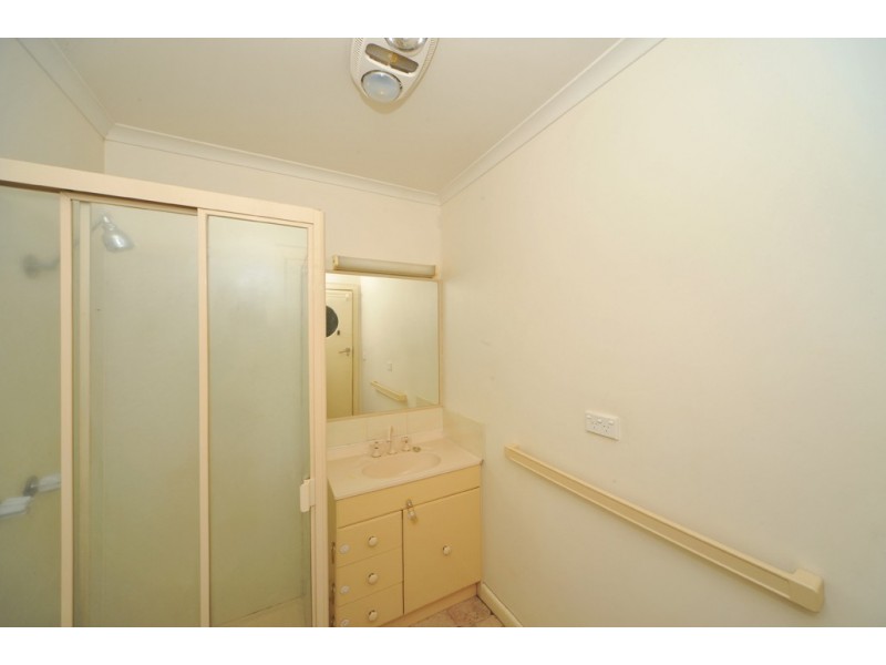 4 School Street, California Gully VIC 3556