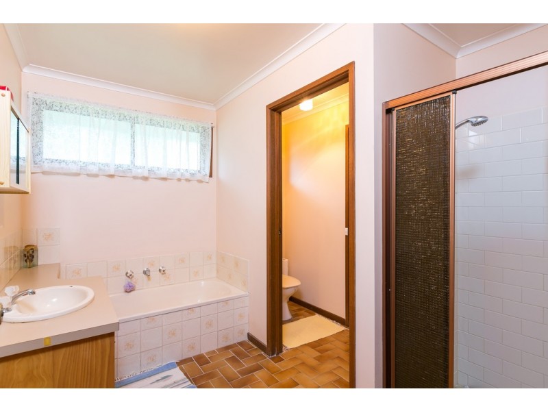 2/13 Beverley Street, Kangaroo Flat VIC 3555