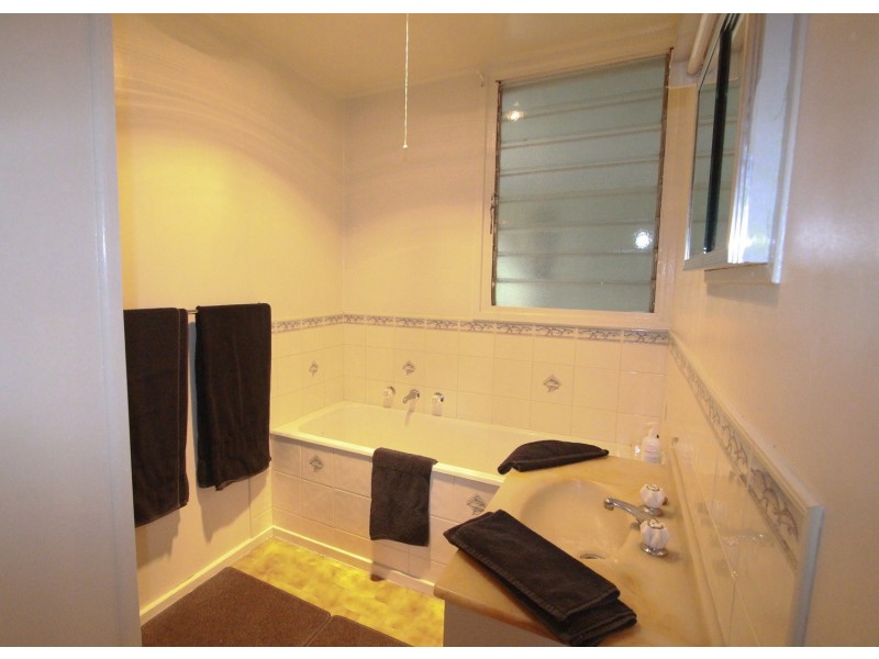 75 Panton Street, Golden Square VIC 3555