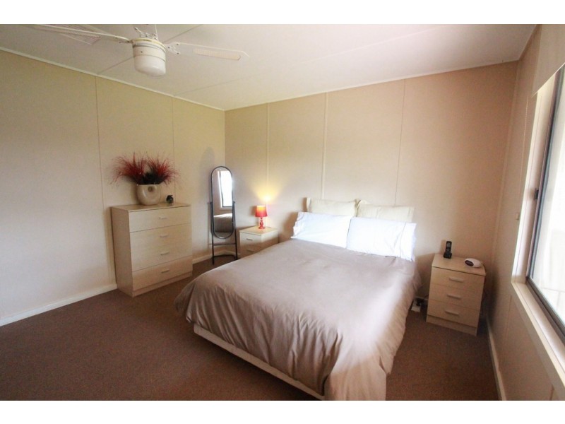 75 Panton Street, Golden Square VIC 3555