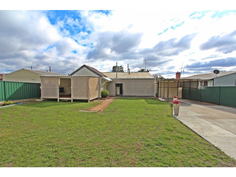 75 Panton Street, Golden Square VIC 3555