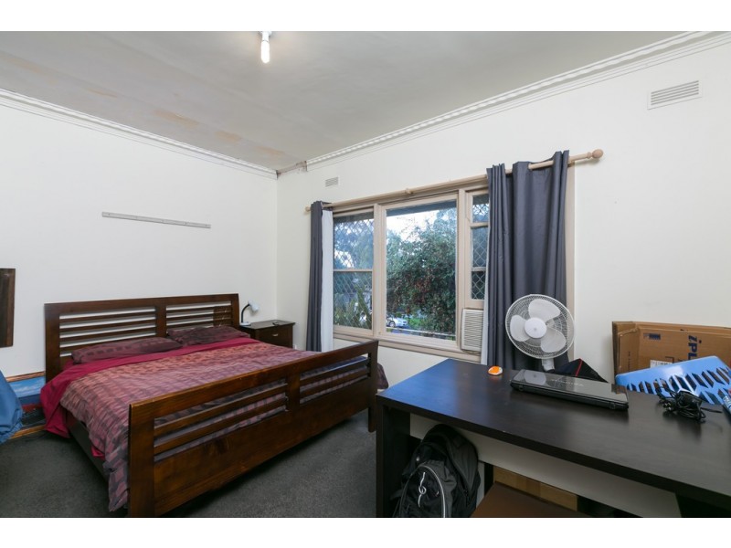 5 Christian Street, California Gully VIC 3556