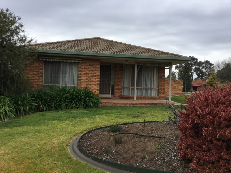1 David Court, Kennington VIC 3550