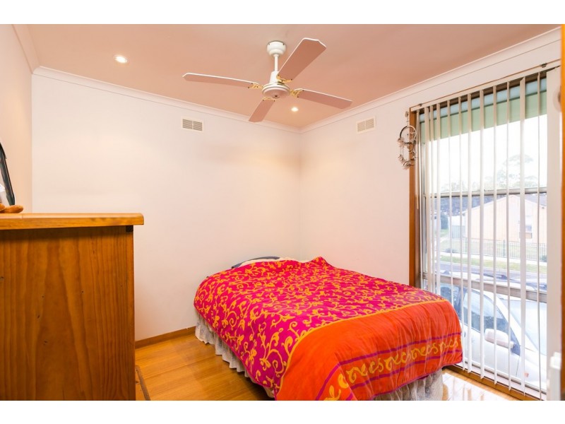 28 Truscott Avenue, California Gully VIC 3556