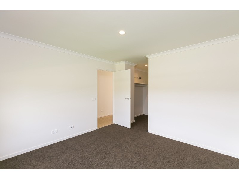 59 Evergreen Boulevard, Jackass Flat VIC 3556