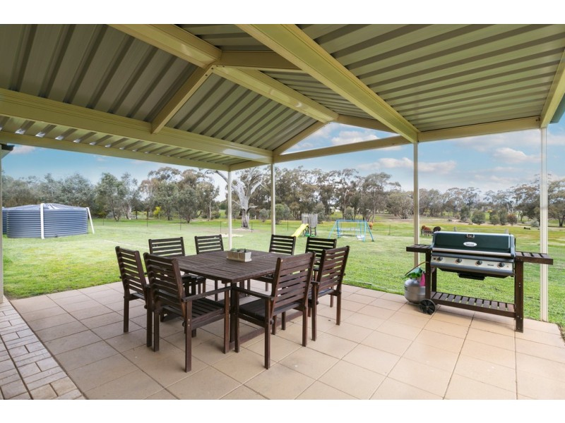 189 McGlashans Road, Lockwood South VIC 3551