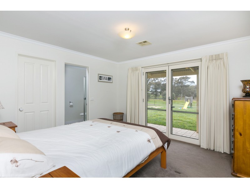 189 McGlashans Road, Lockwood South VIC 3551