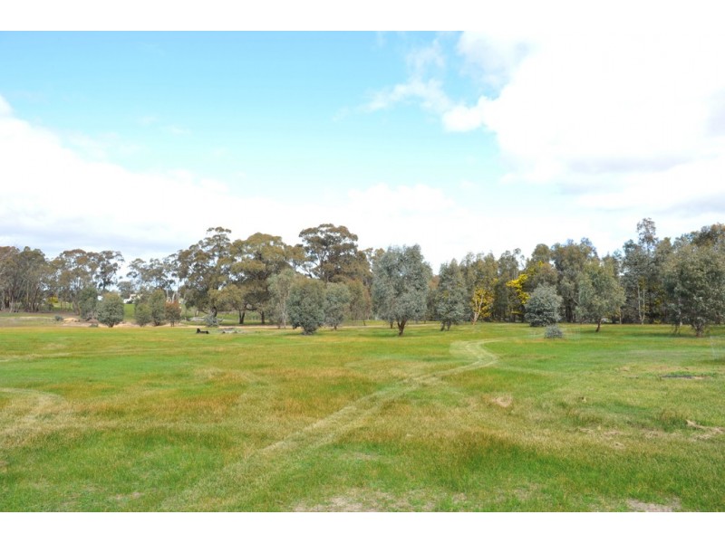 189 McGlashans Road, Lockwood South VIC 3551