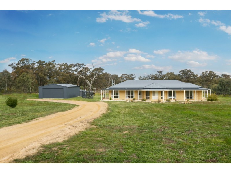 189 McGlashans Road, Lockwood South VIC 3551