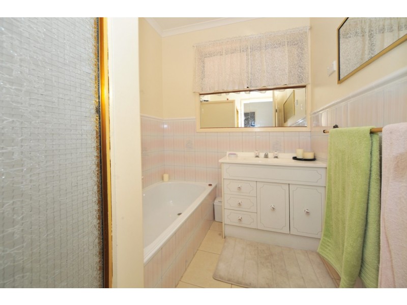 1 Miller Court, Eaglehawk VIC 3556