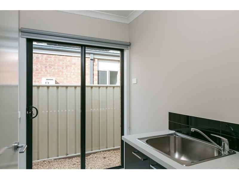 19 Garden Drive, Epsom VIC 3551