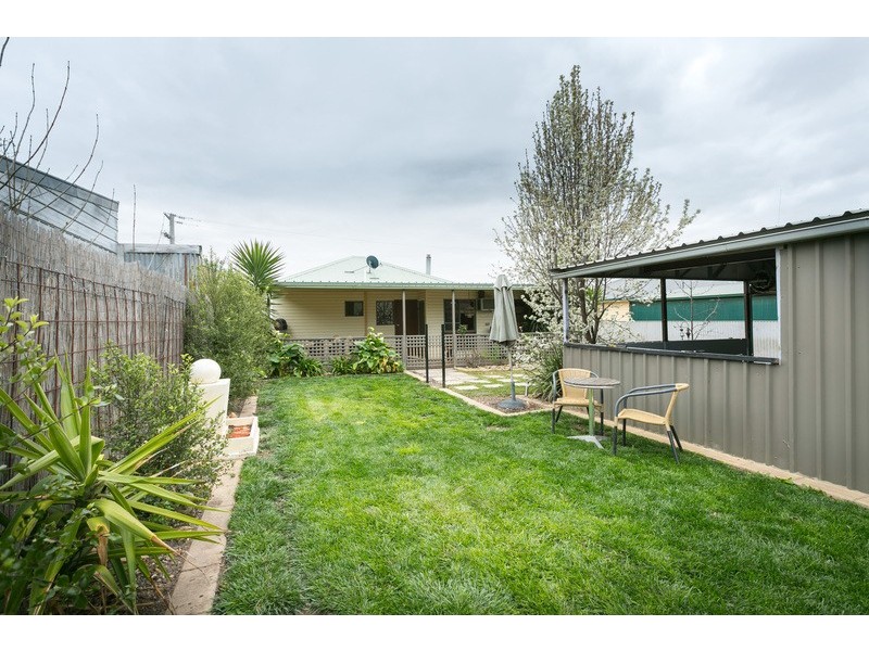 12 Havilah Rd, Long Gully VIC 3550