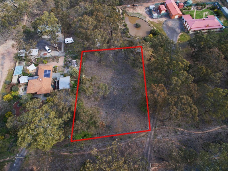 52 Lethebys Rd, Sailors Gully VIC 3556