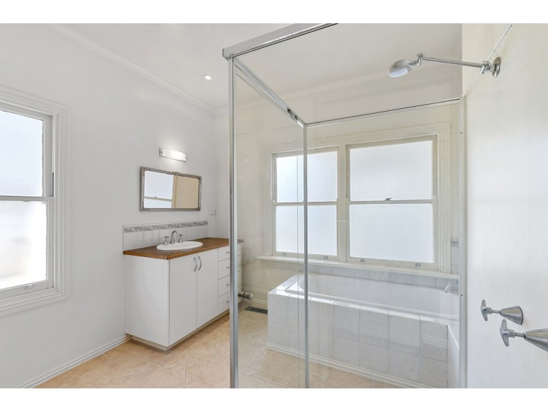 32 Victoria Street, Eaglehawk VIC 3556