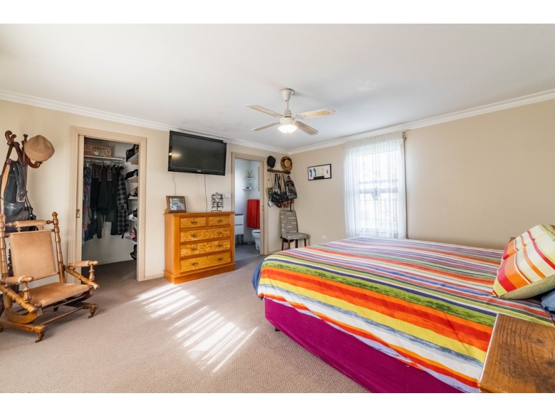 18 Abbott Street, Bendigo VIC 3550